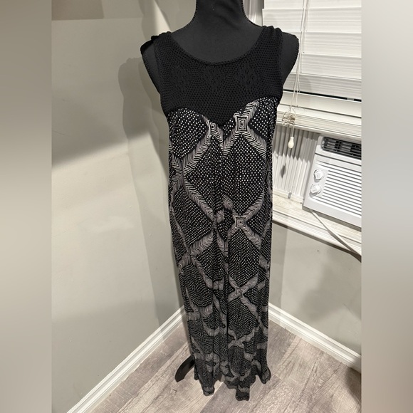 Lucky Brand Dresses & Skirts - Lucky Brand Maxi Crochet Sleeveless Dress